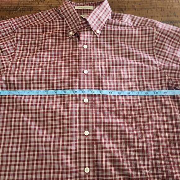 L.L. Bean Men's Long Sleeve Button-Down Shirt - Picture 8 of 12